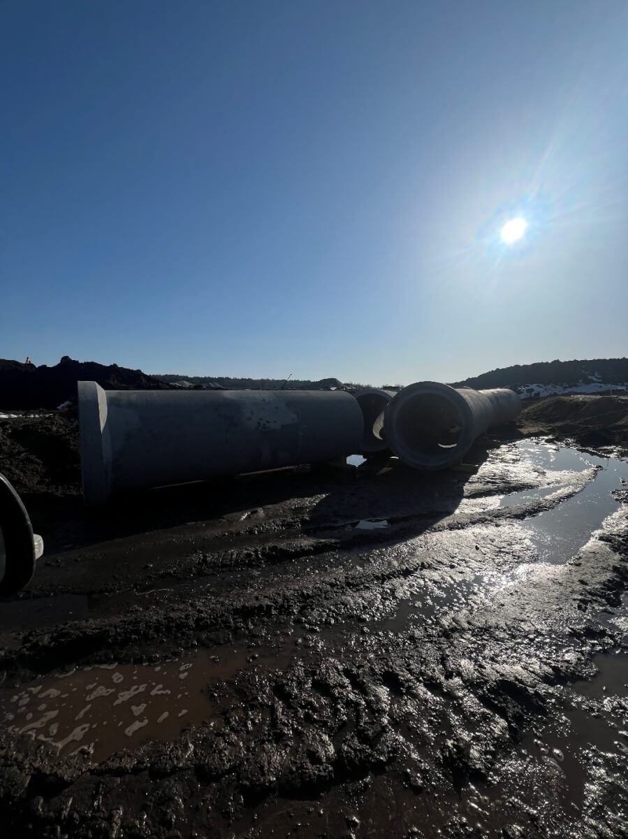 Поставка звеньев железобетонных водопропускных труб на объект